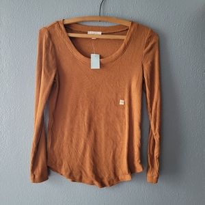 NWT Loft outlet petite long sleeve ribs shirt